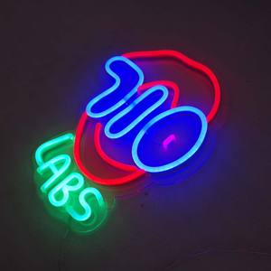 Cara sonriente Patrón Personalización LED Flex Neon Signs <span class=keywords><strong>Comprar</strong></span> edificio 12V Transformador LED Neon Letter 3D Publicidad LED Neon Light - Product Image 3