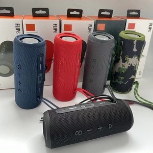 ลำโพงพกพา FLIP6 รุ่นใหม่ BT5.3 วัสดุ ABS+ผ้า ระบบเสียงรอบทิศทาง 360 องศา กันน้ำ IPX6 ลำโพงสำหรับใช้งานกลางแจ้ง รองรับ TF/USB/AUX/FM ใช้พลังงานแบตเตอรี่ - Product Image 3