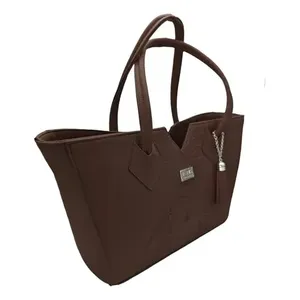 Borsa Tote Fana Lorena in Pelle di Vacchetta Fatta a Mano, Stampa Animalier Color Cioccolato, Chiusura a Patta, Stile Classico Casual, Borsa da Donna - Product Image 3