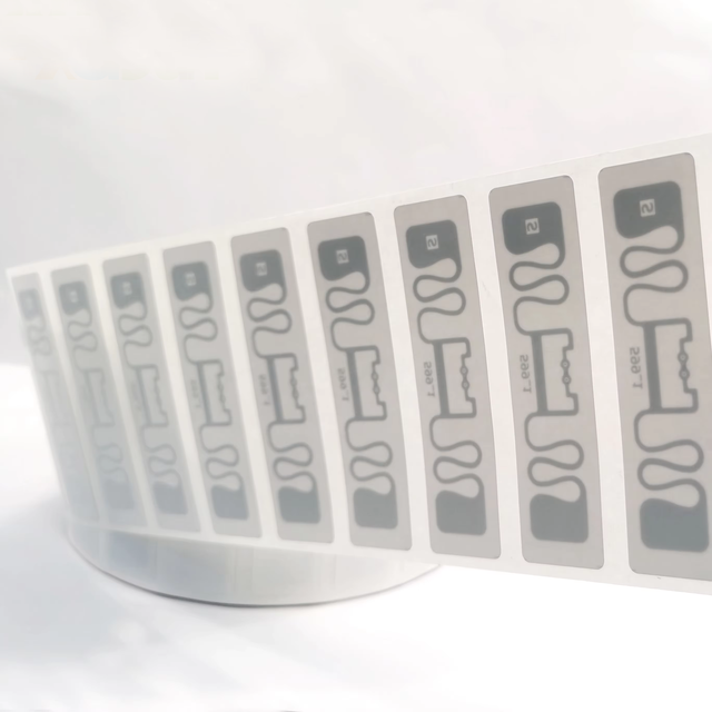 Wholesale Custom UHF RFID Label Sticker M730 Rfid Tracking Sticker RFID Tag Solutions of Logistics
