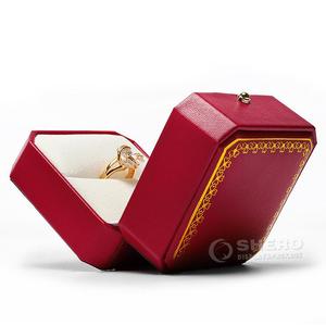 Boîtes en carton de luxe rouges personnalisées de qualité supérieure pour colliers, bracelets, bagues, boucles d'oreilles, boîtes à bijoux - Product Image 1