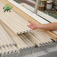 Panneau mural moderne WPC en placage de bois, grille rotative décorative pour salle de bain et salon