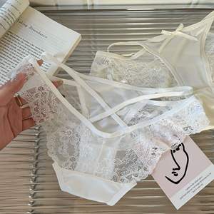 Braguitas Elegantes de Satén con Encaje, de Cintura Media, Tejido Sólido de Secado Rápido para Mujer, Lencería Sexy con Tirantes Finos y Lazo, Suaves y Transpirables - Product Image 4