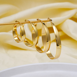 Quake E-commerce Western Brass Quality Circle Round Gold <strong>Silver</strong> Geometric <strong>Chunky</strong> Big Blank Shiny <strong>Hoops</strong> 8mm Wide Earring Jewelry - Product Image 3
