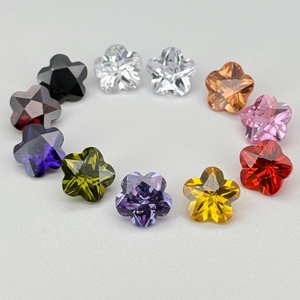 HQ GEMS 3X3-12X12mm Forma de cinco flores Circonita cúbica Corte facetado 5A Piedra preciosa colorida Rosa Flores de circonita cúbica - Product Image 1