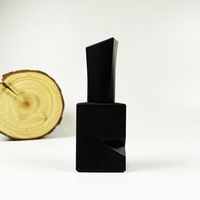 Flacon de vernis à ongles noir opaque Whoselase 10 ml avec bouchon et pinceau pour base et couche de finition