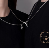 Colliers pendentifs assortis pour amoureux LYT01, pendentif astronaute, collier magnétique à distance pour couple