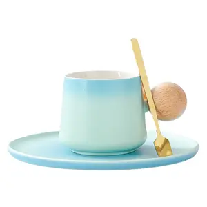 Керамическая керамическая Керамика в японском стиле, градиентная синяя чайная чашка, кофейная кружка, наборы с бамбуковой круглой ручкой, подарочная упаковка