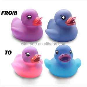 Bunte Temperatur prüfung warmes Wasser Farbwechsel Gummi Ente Spielzeug für Kinder nehmen eine heiße Dusche/Bad