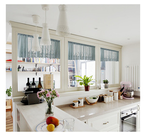 Tissu transparent en dentelle blanche prête à l'emploi pour les conceptions de salon et les rideaux de cuisine - Product Image 2