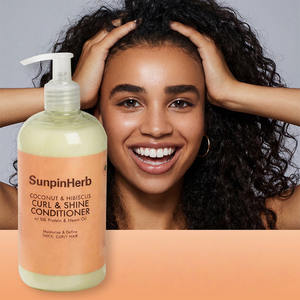 Acondicionador para Suavizar el Cabello Rizado con Coco, Hibisco y Proteína de Seda para Cabello Grueso y Rizado, Equilibrio de Humectación - Product Image 1