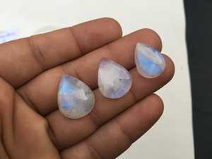 พลอยมูนสโตนสีรุ้งธรรมชาติ3ชิ้นลูกแพร์เรียบสีฟ้าฉูดฉาดอัญมณีทรงหลวมสำหรับทำเครื่องประดับสีขาว - Product Image 3