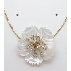 Eleganti orecchini geometrici con Clip e polsino placcati in oro dal tocco fresco e alla moda realizzati in ottone rame con pietra principale perla - Product Image 1