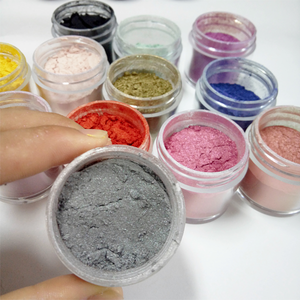 Pigmento in Polvere di Mica Perlacea Ricolorato in 200 Colori per Pittura, Acquerello, Slime, Resina Epossidica, Arte Artigianale, Inchiostro da Stampa - Product Image 2