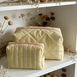 Borsa da Viaggio per Trucco Personalizzata in Gingham Giallo Crema <span class=keywords><strong>o</strong></span> <span class=keywords><strong>Borse</strong></span> Cosmetiche per Uso Quotidiano Personalizzabili con Logo per Donne e Ragazze - Product Image 5
