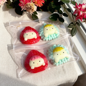 Jouet sensoriel anti-stress unique et amusant en TPR souple, mélange Durian Fraise, à rebond rapide, <span class=keywords><strong>pour</strong></span> le bureau, la maison, les enfants et les adultes - Product Image 4