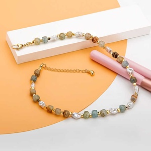 कस्टम उच्च गुणवत्ता वाले फैशन सुंदर 18 ksold चेन रंगीन प्राकृतिक पत्थर बहु परत ताजे पानी की मोती महिलाओं के लिए - Product Image 4