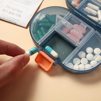 Organisateur de pilules, boîte à pilules hebdomadaire, 8 compartiments, boîte de rangement pour médicaments en PP transparent, logo personnalisé pour les voyages, la santé, la vente en gros