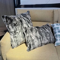 Coussin décoratif pour canapé ou banquette, style vintage de luxe léger, en fourrure de lapin, avec rembourrage en coton haute élasticité