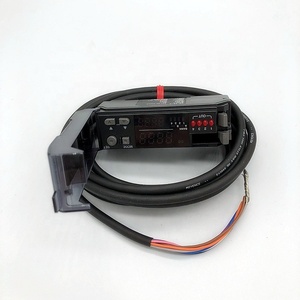 CZ-V21A ชุดขยายสัญญาณเซ็นเซอร์ดิจิตอล RGB, ชุดหลัก, NPN - Product Image 4
