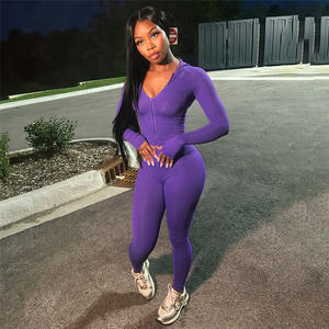 Conjunto de Dos Piezas con Pantalón para Mujer con Logo Personalizado Ropa de Otoño 2024 Chaqueta con Capucha de Color Sólido y Leggings para Fitness Chándal Ajustado - Product Image 4