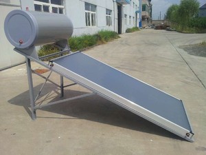 Calentador de Agua <span class=keywords><strong>Solar</strong></span> de Placa Plana Presurizado de 100L-300L para Uso Comercial, Hotelero, Doméstico y Exterior, Eficiencia Energética Clase A - Product Image 2