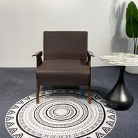 Fauteuil d'appoint moderne Flying Bird, fauteuil lounge individuel rembourré avec accoudoirs en bois massif de forme spéciale pour salon
