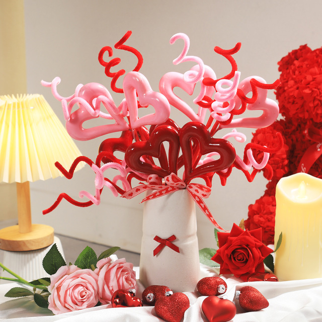 Valentine's Day Cuttings Red Heart-shaped Berry Valentine's Day Heart-shaped Cuttings DatingFlower Branches Date Home Decoration