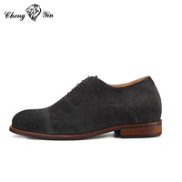 Mode décontracté vache daim chaussures pour hommes 7 cm de haut ascenseur chaussures hommes Top 10 Invisible hauteur augmentant bureau chaussures habillées pour hommes