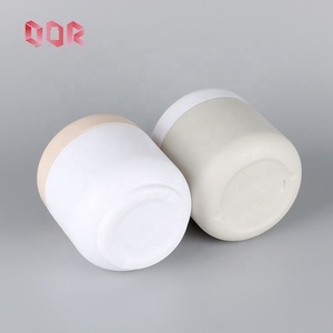 Tarro de plástico HDPE de 550ml, tarro vacío al por mayor, marca en aerosol, logotipo impreso, contenedor de proteínas, tapa roscada, calidad superior de grado alimenticio - Product Image 6