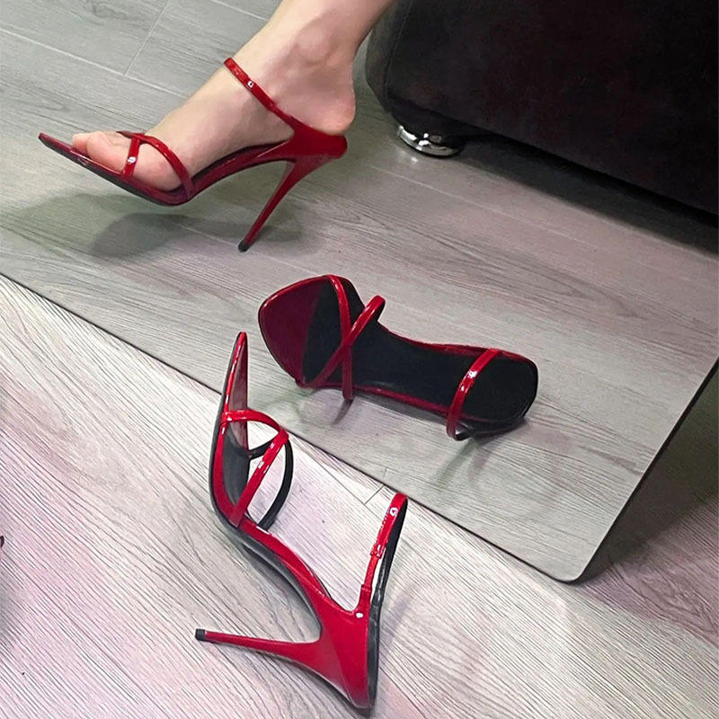 สีแดง (7ซม.)