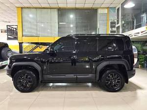 Voiture d'<span class=keywords><strong>occasion</strong></span> Leopard 5 2024, transmission intégrale, 5 places, hybride rechargeable, SUV de taille moyenne - Product Image 4
