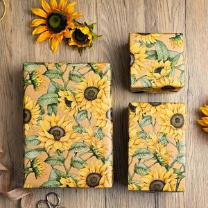 Papel de regalo de papel kraft con diseño de flores escarchadas simuladas, girasoles y margaritas, para fiestas de cumpleaños de mujeres y baby showers. - Product Image 4