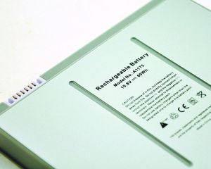 Batería de ordenador portátil de capacidad completa <span class=keywords><strong>A1175</strong></span> para Macbook Pro 15 "A1150 A1226 A1260 10,8 V 60Wh reemplazo de baterías de polímero de litio - Product Image 4