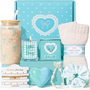 Idées cadeaux KAMI pour anniversaire, Noël, Saint-Valentin pour adolescentes, jeunes filles, filles de 14-16 ans, 16-18 ans, sœurs, amies - Coffret preppy - Product Image 1