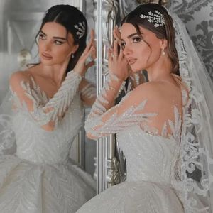 AL1606 nuevo cuello cuadrado pesado bordado cuenta encaje elegante manga larga princesa cola larga <span class=keywords><strong>Xxl</strong></span> Xxxl musulmán <span class=keywords><strong>vestido</strong></span> <span class=keywords><strong>de</strong></span> <span class=keywords><strong>novia</strong></span> <span class=keywords><strong>de</strong></span> lujo - Product Image 2