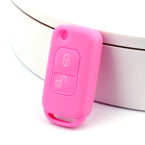 Accessoires automobiles en silicone à la mode de haute qualité pliant la couverture de clé de voiture à 2 boutons - Product Image 4