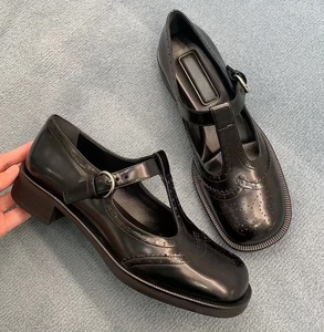 Zapatos Mary Jane de brocado con lunares estilo francés MIU para mujer - cuero genuino, hebilla en forma de T, tacón grueso, zapatos de cuero pequeños - Product Image 5