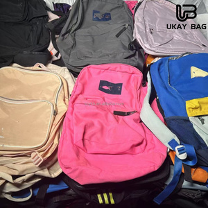 A8 vente en gros de sacs d'<span class=keywords><strong>occasion</strong></span> de seconde main Ukay en balles sacs d'école originaux en plein air sacs à dos d'étudiant de marque de <span class=keywords><strong>randonnée</strong></span> - Product Image 1