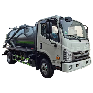 Camión de Vacío para Lodos Foton Compacto 4X2 de 5000 Litros para Mantenimiento de Drenajes, en Oferta - Product Image 1
