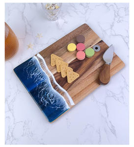 Planche à découper en bois d'acacia massif avec design artistique en résine ondulée pour la <span class=keywords><strong>cuisine</strong></span> et le service des aliments - Product Image 5