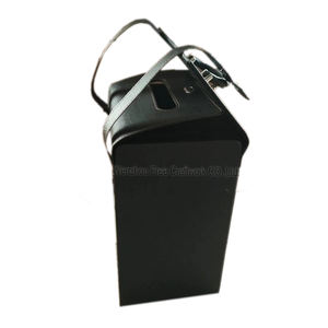 Boîte cadeau à <span class=keywords><strong>vin</strong></span> <span class=keywords><strong>de</strong></span> luxe personnalisée <span class=keywords><strong>en</strong></span> cuir PU et verre MDF valise <span class=keywords><strong>pour</strong></span> <span class=keywords><strong>6</strong></span> <span class=keywords><strong>bouteilles</strong></span> <span class=keywords><strong>caisse</strong></span> <span class=keywords><strong>en</strong></span> <span class=keywords><strong>bois</strong></span> <span class=keywords><strong>pour</strong></span> le <span class=keywords><strong>vin</strong></span> et l'artisanat <span class=keywords><strong>de</strong></span> stockage - Product Image 5