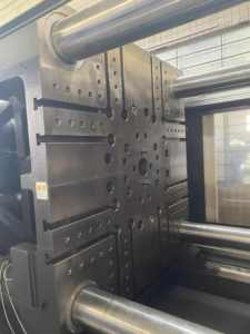 Machine de moulage par injection hydraulique horizontale HAITIAN MA8000, best-seller, poids d'injection 3359g, vitesse d'injection 671g/s, plage d'injection 0-2000 - Product Image 4