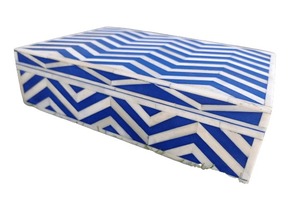 Joyero de madera único con exquisitos detalles de incrustaciones de hueso y diseño tradicional para regalos premium de la India - Product Image 4