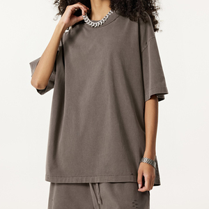 เสื้อยืดผ้าฝ้ายธรรมดาเปิดไหล่สำหรับทุกเพศเสื้อยืดซักกรดไซส์ใหญ่พิเศษ - Product Image 5