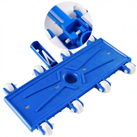 Nettoyeur de piscine avec tête d'aspiration, filtre et brosse, accessoires de nettoyage de piscine en plastique, prix d'usine YUNDA