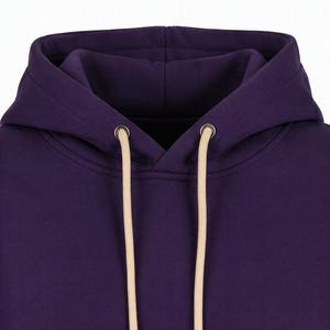 Sudadera con Capucha para Hombre, Color Morado Oscuro, con Cordones en Contraste y Corte Holgado, para Colecciones de Ropa Urbana y Deportiva - Product Image 4