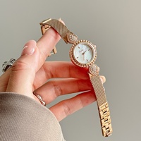 Pabrik Jam Tangan Shigaodi Scottie9609B Dial Kecil Baru Berbahan Mutiara untuk Remaja, Fashion Quartz Pointer, Tali Akrilik, Tahan Air 30M