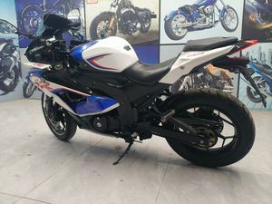 Motocyclettes d'occasion BMWi S1000RR, moto de course 400cc, moteur haute performance en parfait état, motos sportives, moto de rue - Product Image 5