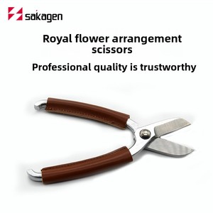 Sakagen Gekado Yuhua Road Shear, sécateur floral japonais importé pour l'utilisation en jardinage et en fleuriste, manche en cuir marron/argenté - Product Image 3